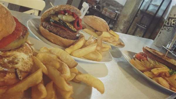Hamburguesa gourmet del Restaurante Cabrojo