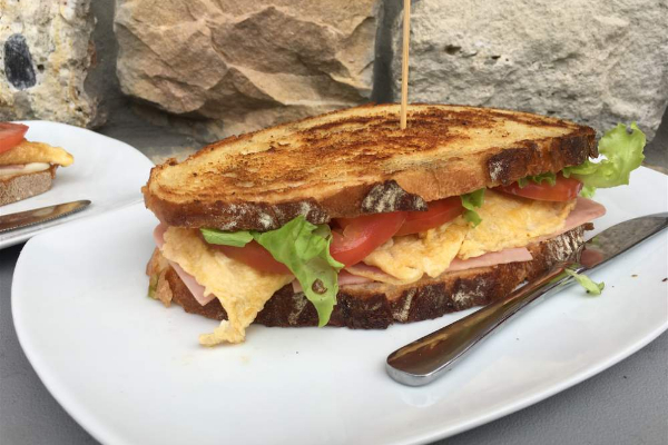 Sándwich de pollo para llevar del Restaurante Cabrojo